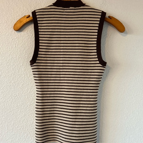 Frankies Bikini Mila Cloud Knit Sleeveless Sweater Top in 70s Stripe Size M - Picture 6 of 9